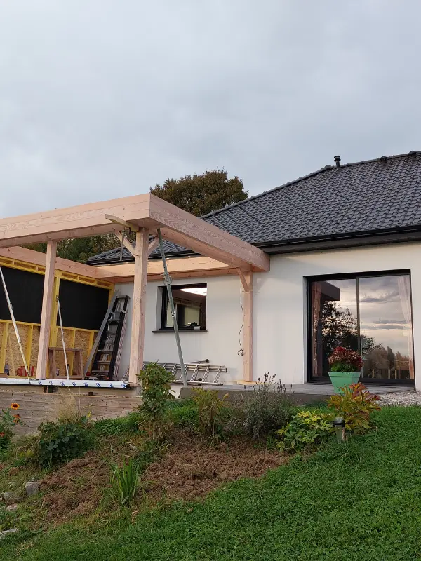 chantier en cours pour une extension de maison à Longueville, par Audomar'Bois Saint-Omer (62)