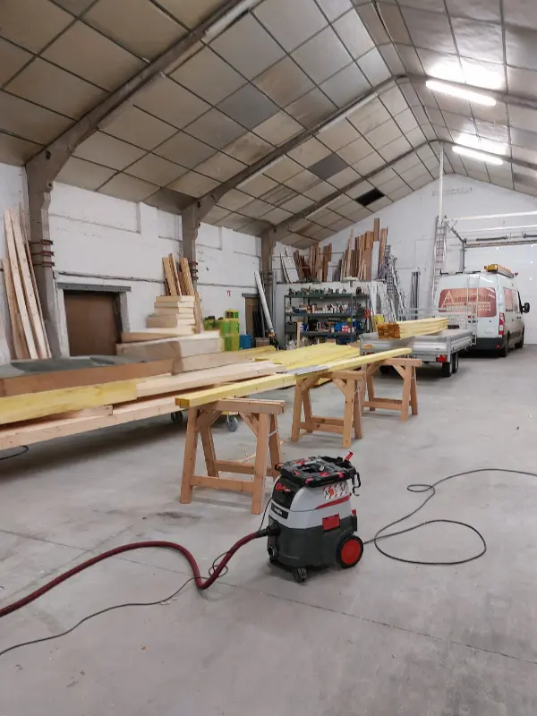 préparation du chantier de Auvant à Thérouanne dans les locaux d'Audomar'bois à Saint-Omer (62)