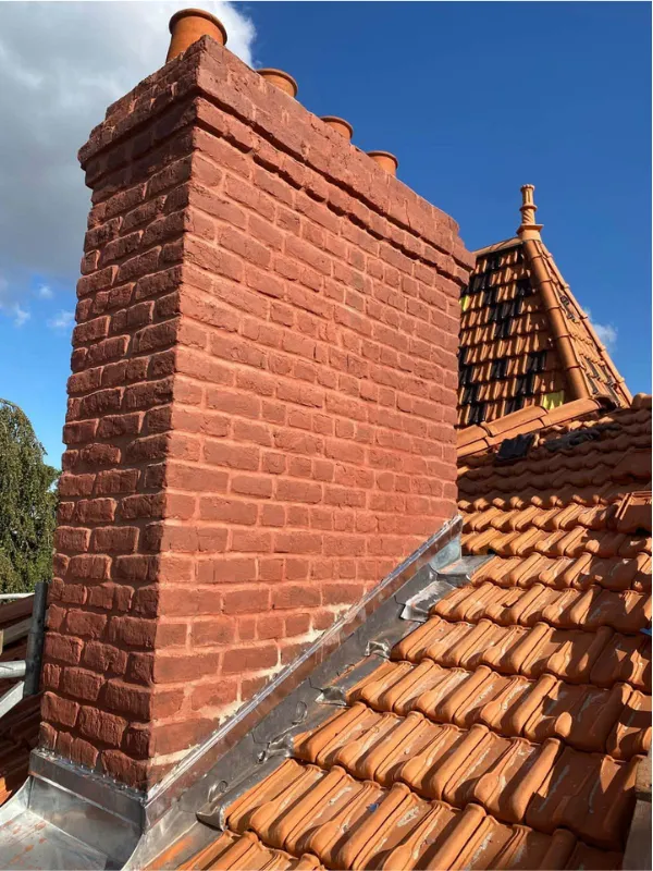 rénovation de la cheminée de la villa Marguerite à Saint-Omer (62)